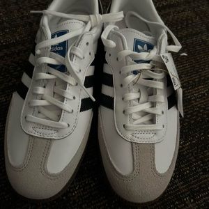 ADIDAS SAMBAS ORIGINAL BRAND NEW